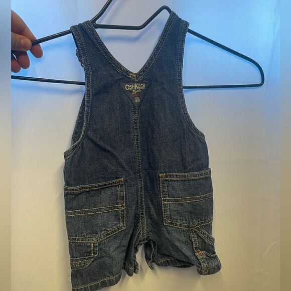Osh Kosh B’Gosh Overall Shorts - Picture 2 of 4
